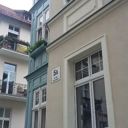 公寓 Apartament Teatralny 索波特